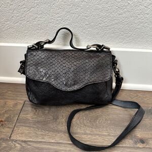 Giorgia Milani Black Leather Textured Reptile Made In Italy Satchel Crossbody